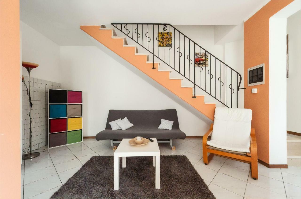 La Casina Gialla Independent House - Near The Walls ルッカ エクステリア 写真